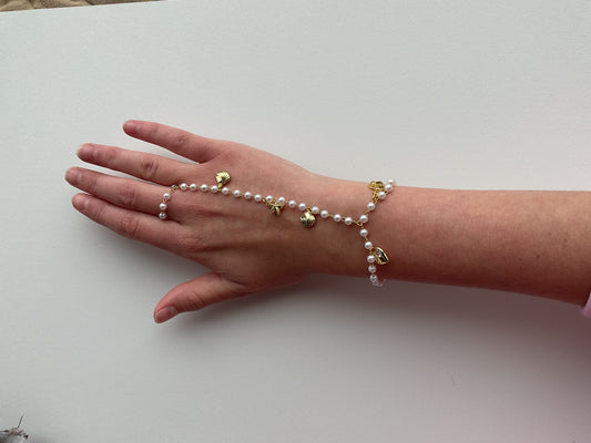 The summer hand chain ☀️👙🐚