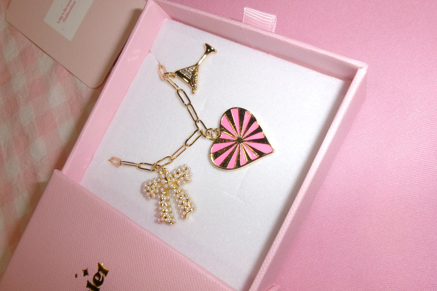 Girls night out 🍸✨